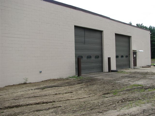 More Photos Of 130 Big Boom Rd, Queensbury Warehouse For Lease