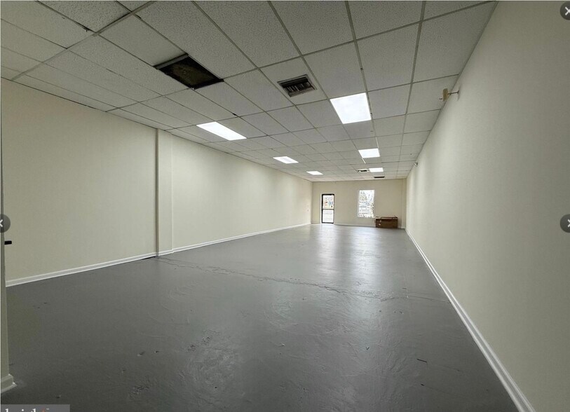 More Photos Of 703 Black Horse Pike, Glendora Storefront Retail Office For Sale