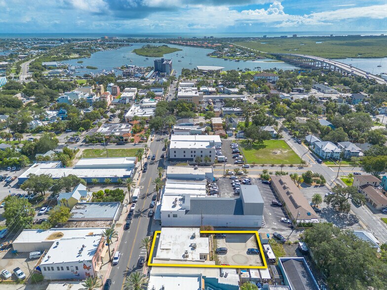 More Photos Of 418 Canal St, New Smyrna Beach Loft Creative Space For Sale