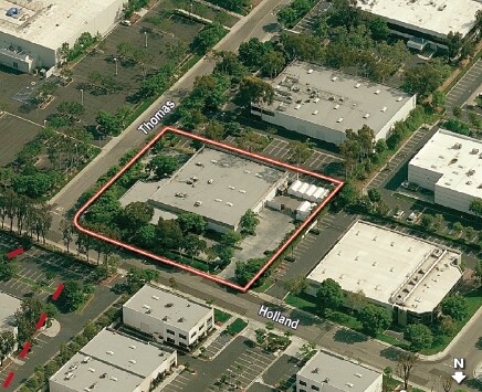 More Photos Of 8 Holland, Irvine Warehouse For Lease