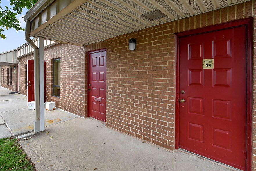 More Photos Of 9001 Digges Rd, Manassas Medical For Lease
