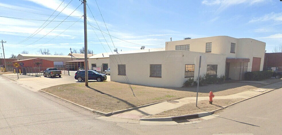 Primary Photo Of 1704 NW 6th St, Oklahoma City Warehouse For Lease