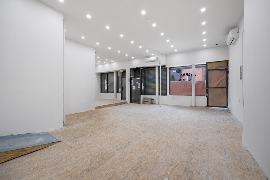 More Photos Of 2015 Amsterdam Ave, New York Apartments For Lease