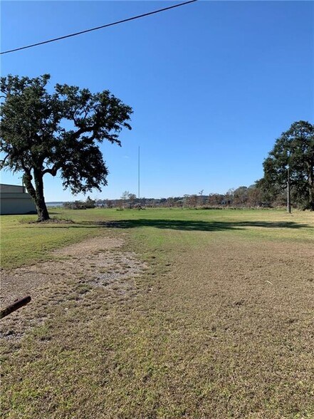 More Photos Of Hwy 14, Lake Arthur Land For Sale