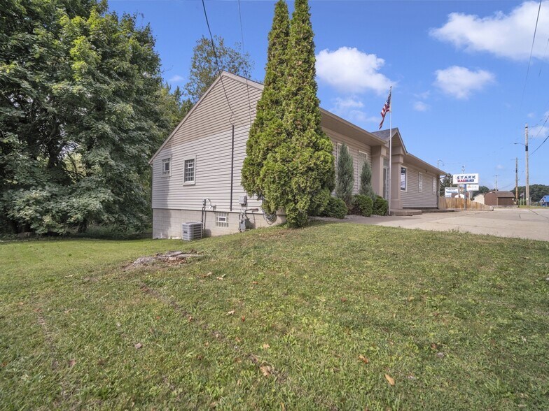 More Photos Of 4018 12th St NW, Canton Light Manufacturing For Sale