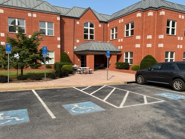 More Photos Of 629 Cedar Creek Grade, Winchester Medical For Lease