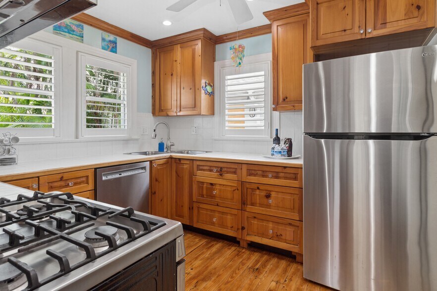 More Photos Of 110 Devon Dr, Clearwater Specialty For Sale