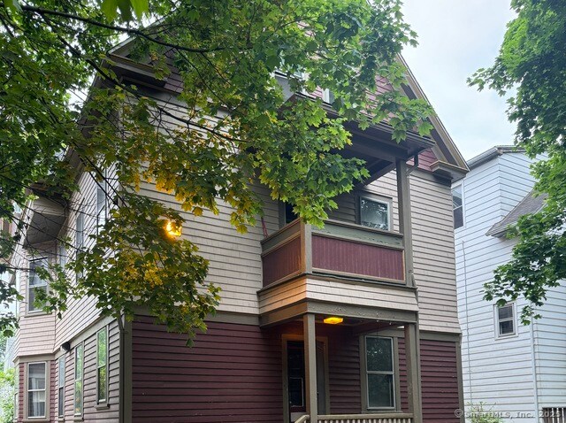 More Photos Of 96 Hubinger St, New Haven Apartments For Sale