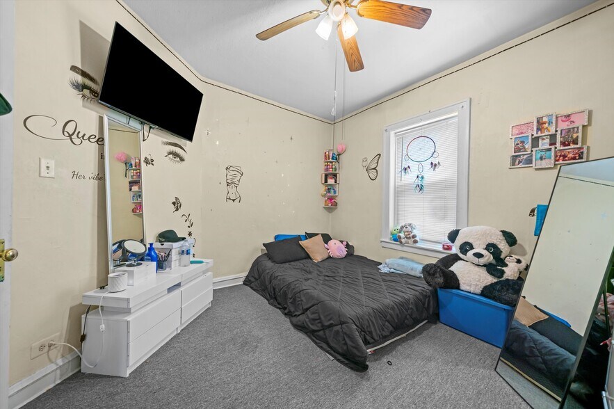 More Photos Of 6058 S Massasoit Ave, Chicago Apartments For Sale