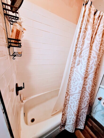 More Photos Of 1302 Lenox Ave, Utica Apartments For Sale