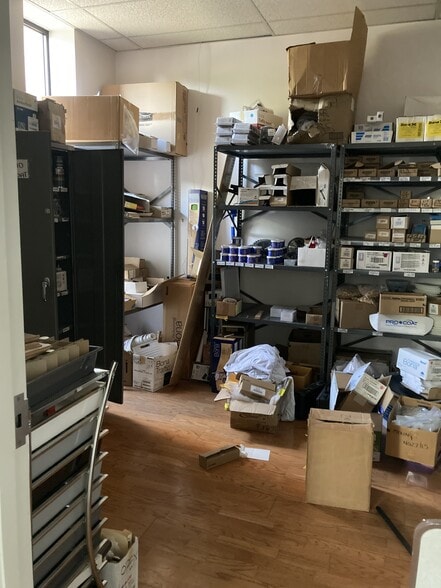 More Photos Of 1722 Church St, Holbrook Warehouse For Sale