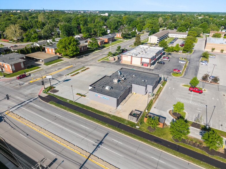More Photos Of 705-711 24th St, Ames General Retail For Lease