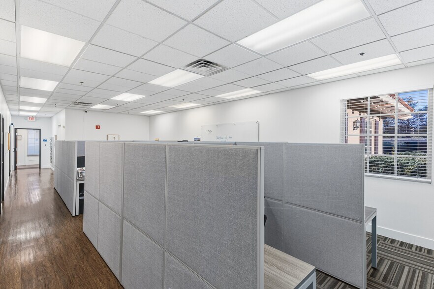 More Photos Of 3161 E Warm Springs Rd, Las Vegas Office For Sale