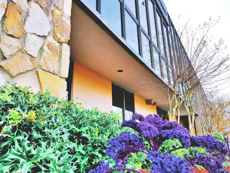 More Photos Of 6735 Peachtree Industrial Blvd, Doraville Office Residential For Lease