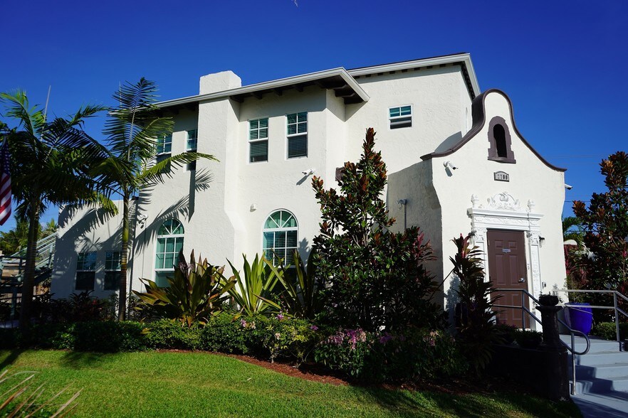 More Photos Of 2700 Broadway, West Palm Beach Rehabilitation Center For Sale