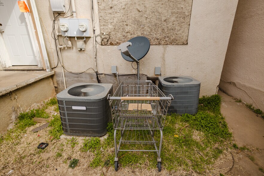 More Photos Of 123 E Madison Ave, Arkansas City Apartments For Sale