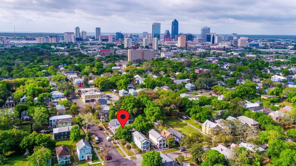 More Photos Of 1334 Walnut St, Jacksonville Office For Sale