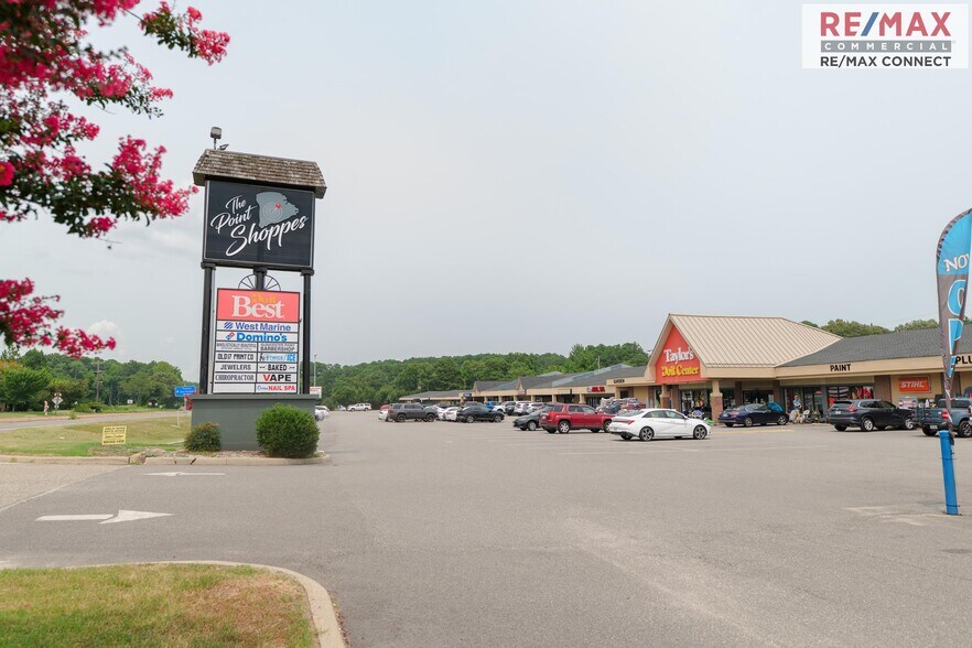 More Photos Of 1747-1811 George Washington Memoria Hwy, Gloucester Point Unknown For Lease