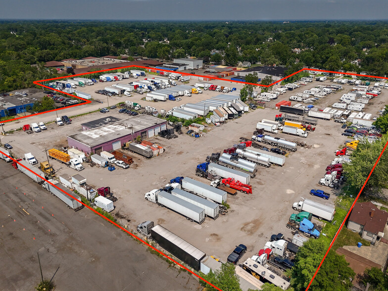 Primary Photo Of 26380 Van Born Rd, Dearborn Heights Truck Terminal For Sale