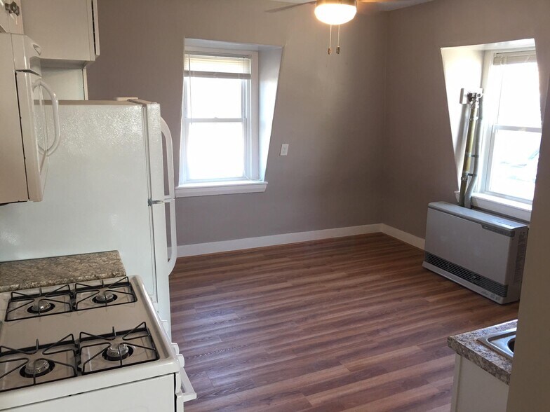More Photos Of 1 North St, Portland Apartments For Lease