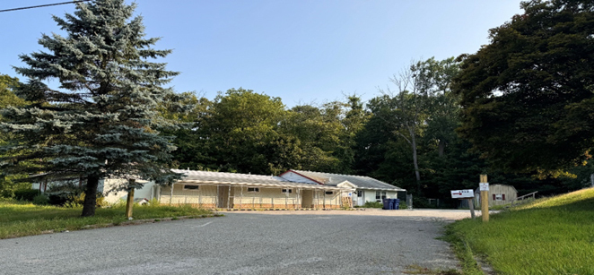 Primary Photo Of 1915 US Highway 46, Ledgewood Veterinarian Kennel For Sale