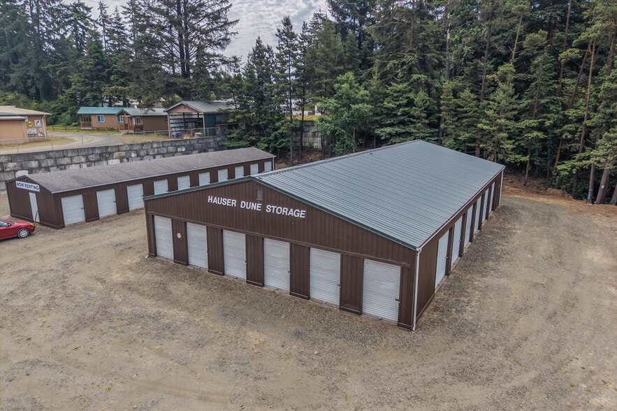 More Photos Of 93697 Storage Dr, North Bend Specialty For Sale