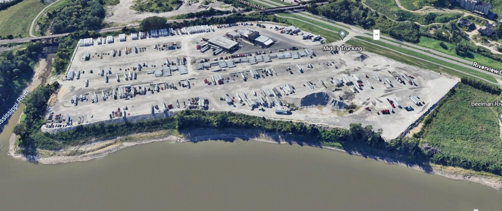 More Photos Of 9300 Riverview Dr, Saint Louis Land For Lease