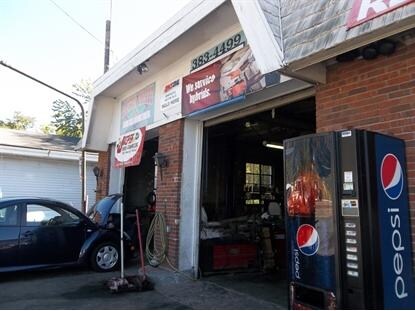 More Photos Of 61 Water St, Newton Auto Repair For Sale