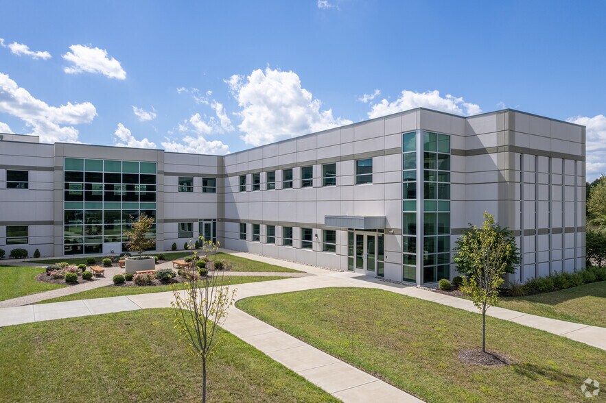More Photos Of 5130 River Valley Rd, Milford Research And Development For Sale