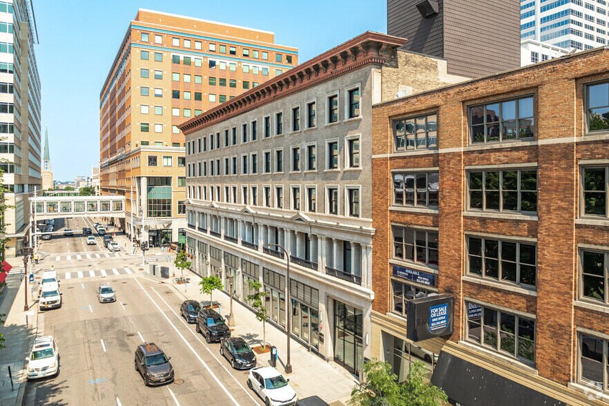 More Photos Of 84 S 10th St, Minneapolis Office For Lease