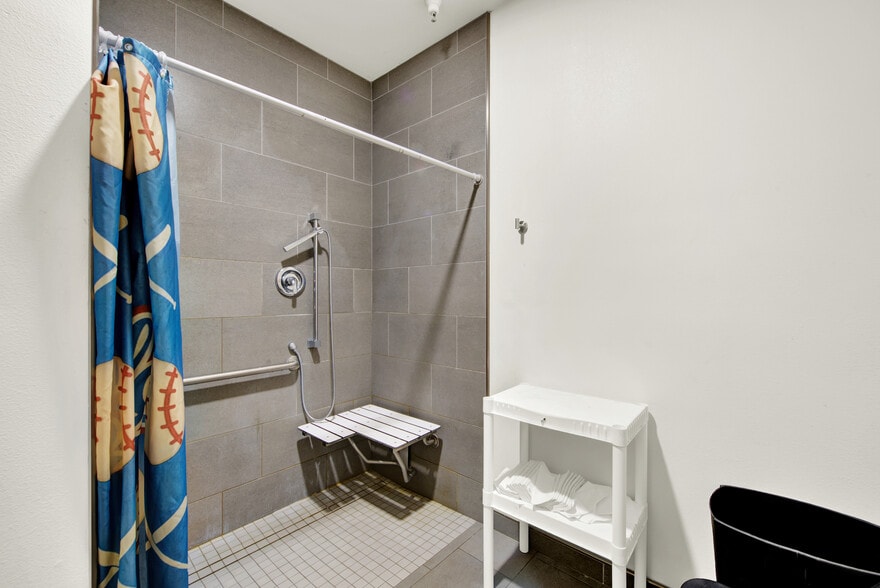 More Photos Of 814 Court St, Woodland Rehabilitation Center For Sale