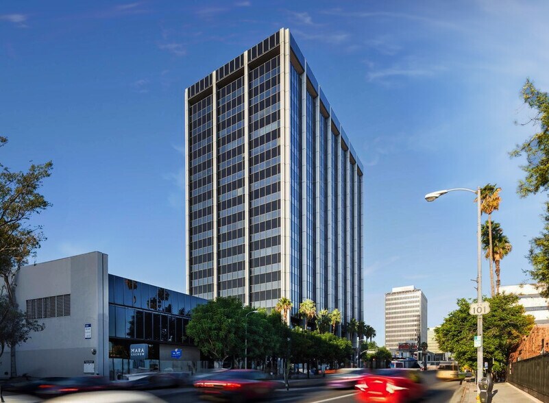 More Photos Of 15760 Ventura Blvd, Encino Office For Lease