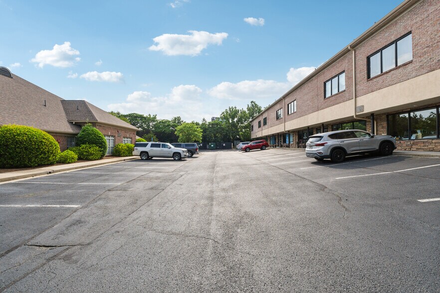 More Photos Of 11775 Northfall Ln, Alpharetta Office Residential For Sale