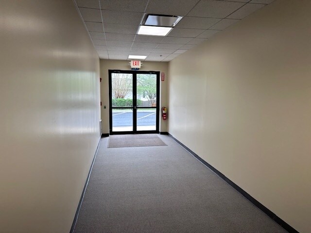 More Photos Of 7000 Caton Farm Rd, Plainfield Medical For Lease