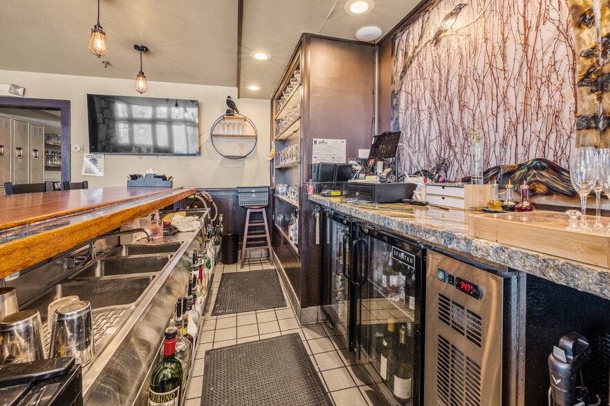 More Photos Of 1844 Depot St, Manchester Center Restaurant For Sale