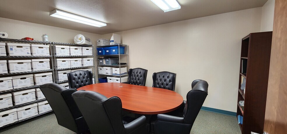 More Photos Of 1156 N Bonnie Brae St, Denton Medical For Lease