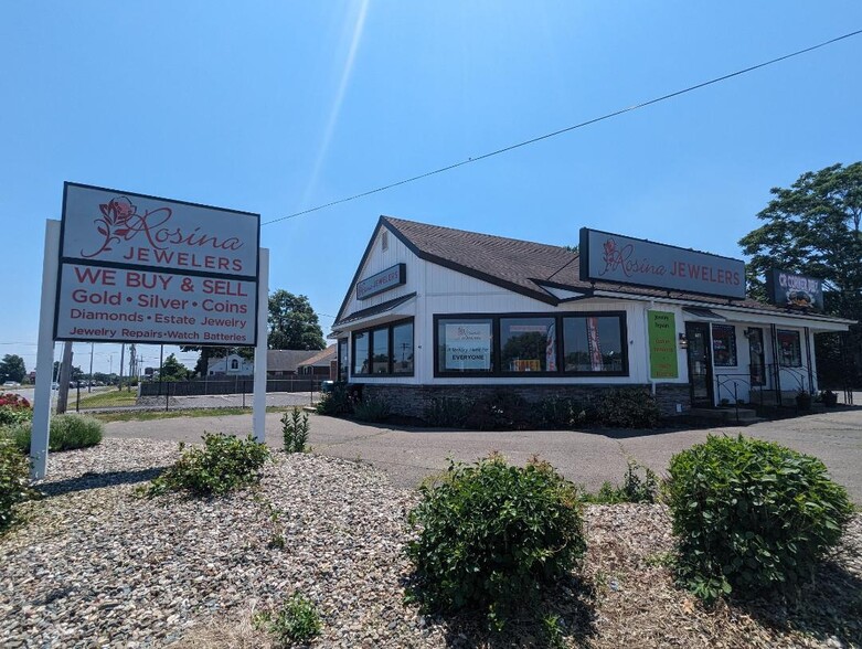 Primary Photo Of 766 Memorial Dr, Chicopee Storefront Retail Office For Lease