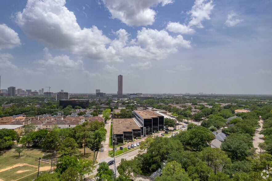 More Photos Of 5757 Woodway Dr, Houston Unknown For Lease