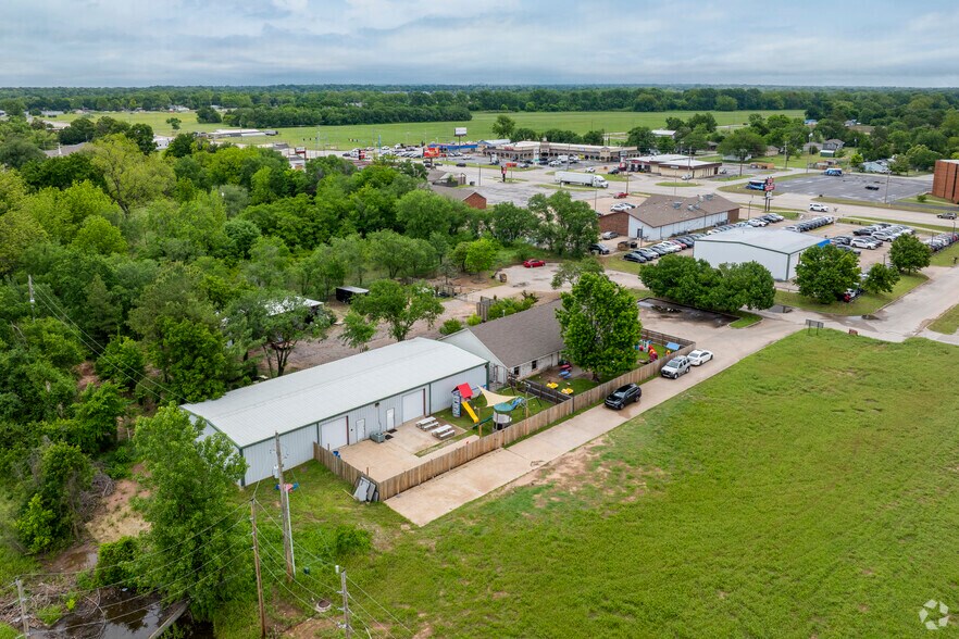 More Photos Of 13290 S 80th East Ave, Bixby Warehouse For Lease