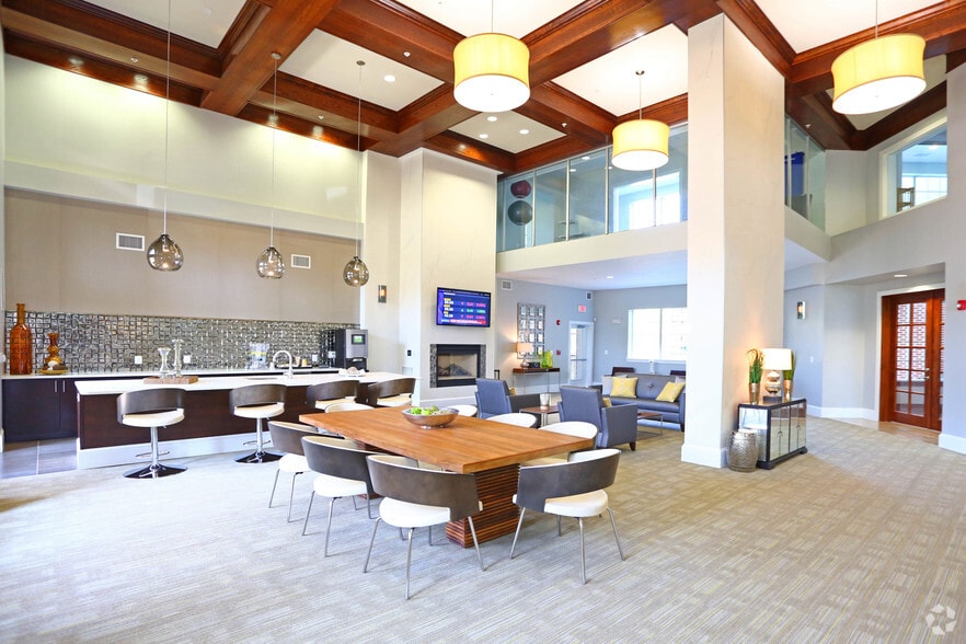 More Photos Of Mooreview Pky @ Loudoun County Pky, Ashburn Unknown For Lease