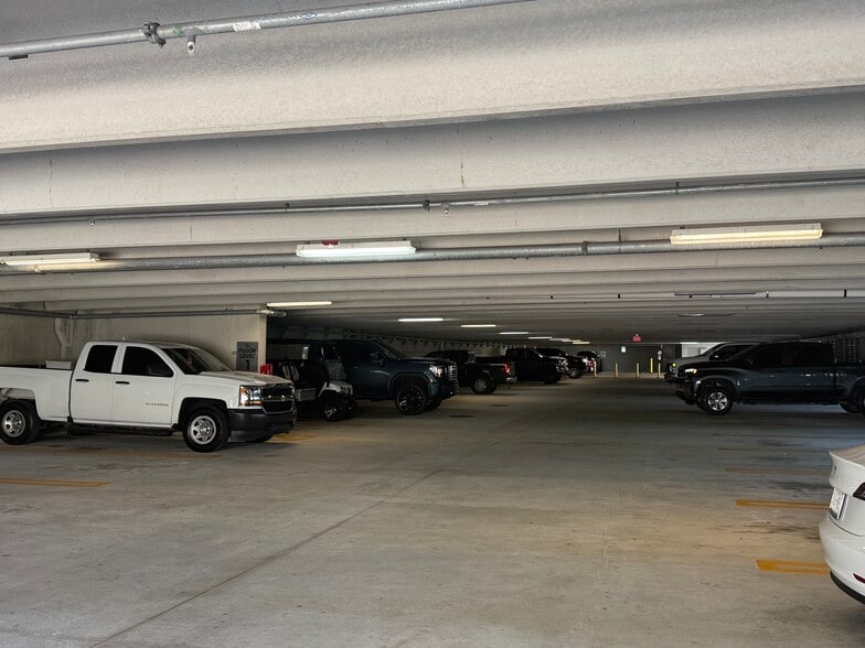 More Photos Of 101 S Federal Hwy, Boynton Beach Apartments For Lease