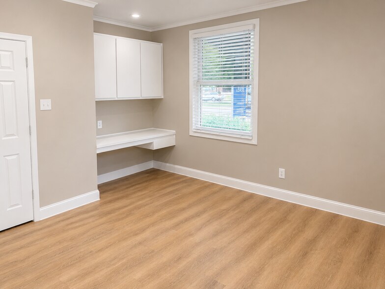 More Photos Of 230 N Park Blvd, Grapevine Medical For Lease