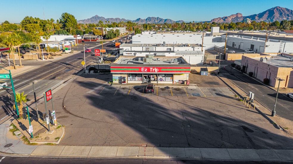 More Photos Of 4002 E McDowell Rd, Phoenix Convenience Store For Sale