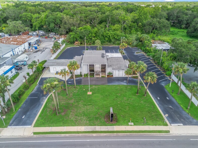 More Photos Of 837 S Main St, Wildwood Medical For Lease