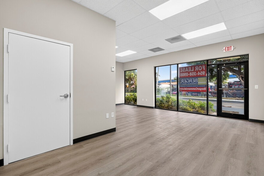 More Photos Of 3402 SW 26th Ter, Fort Lauderdale Warehouse For Lease
