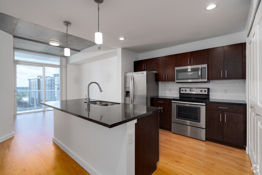 More Photos Of 101 Lake Ave, Orlando Apartments For Lease