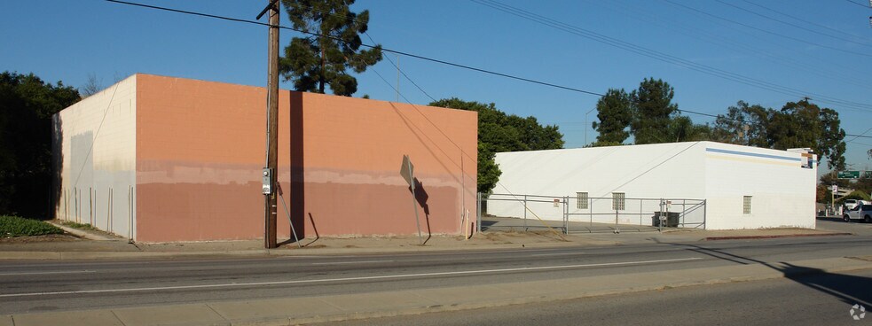 More Photos Of 1701 Wardlow Rd, Long Beach Industrial For Sale