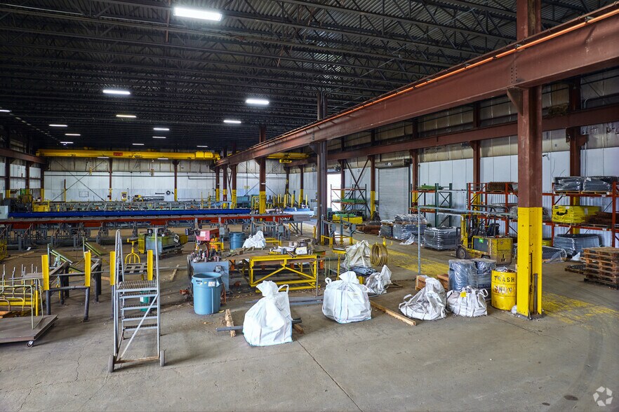 More Photos Of 4522 Wetzel Rd, Liverpool Manufacturing For Lease