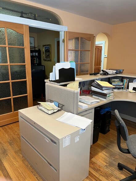 More Photos Of 137 Mt Rose St, Reno Office Residential For Lease