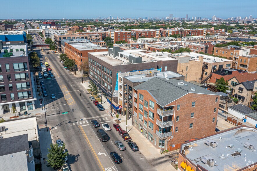 More Photos Of 1655-1657 N Western Ave, Chicago Apartments For Lease